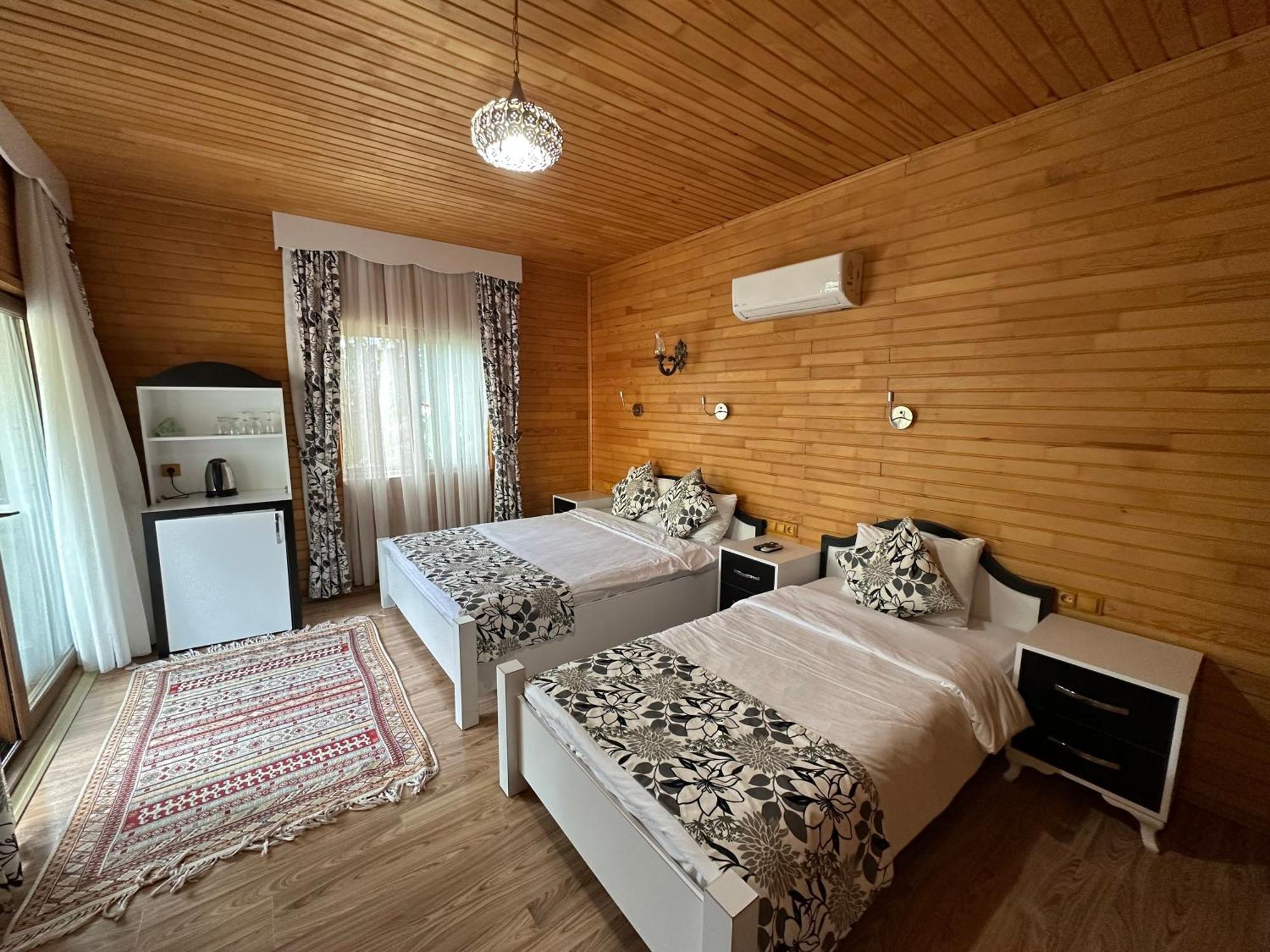 Palm Konak Hotel Çıralı Esterno foto