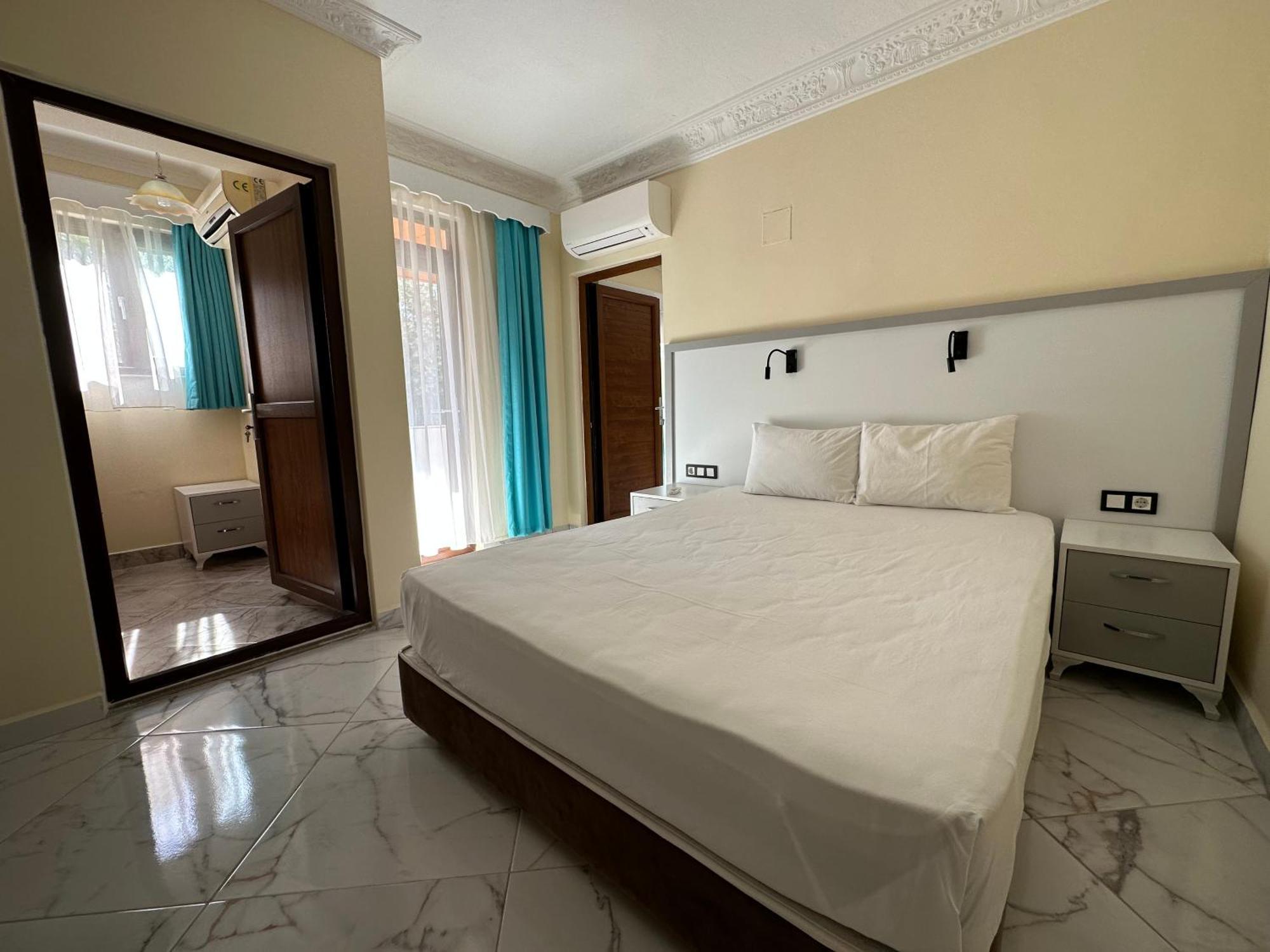 Palm Konak Hotel Çıralı Esterno foto